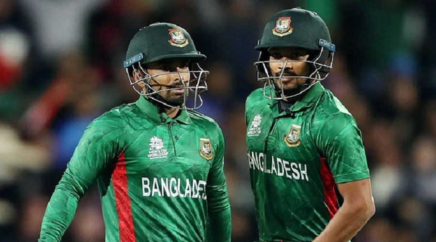 শান্ত-লিটন জুটিতে বাংলাদেশের লড়াকু সংগ্রহ