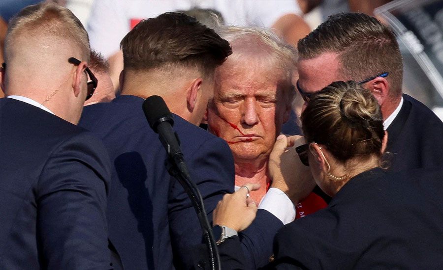 কে এই হামলাকারী, যেভাবে প্রাণে রক্ষা পেলেন ট্রাম্প