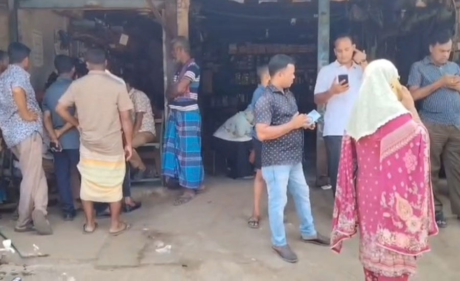 টঙ্গীতে পিতা–পুত্রের রহস্যজনক মৃত্যু, বড় ছেলে পুলিশ হেফাজতে