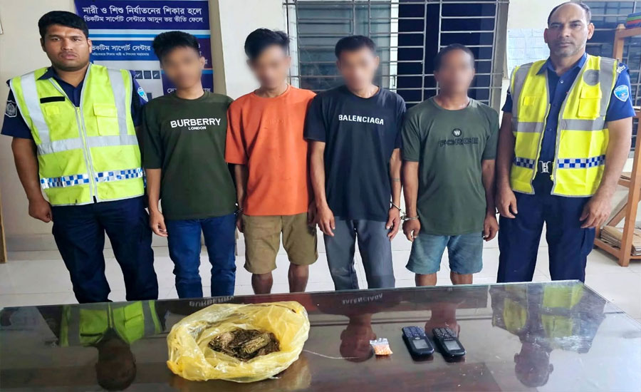 রাঙ্গামাটি জেলা পুলিশের মাদকবিরোধী অভিযানে ইয়াবা ট্যাবলেট ও গাঁজাসহ ৪ জন গ্রেফতার