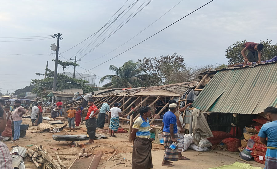 উখিয়ায় প্রশাসনের অভিযানে সরলো যানজটের বাধা