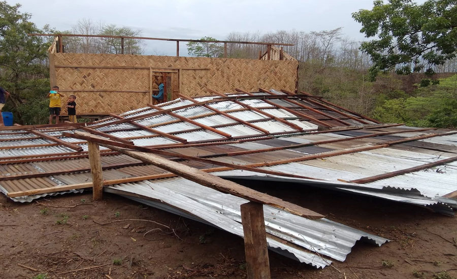 কালবৈশাখীর তান্ডবে সাজেকে ৬টি বসতঘর বিধ্বস্ত