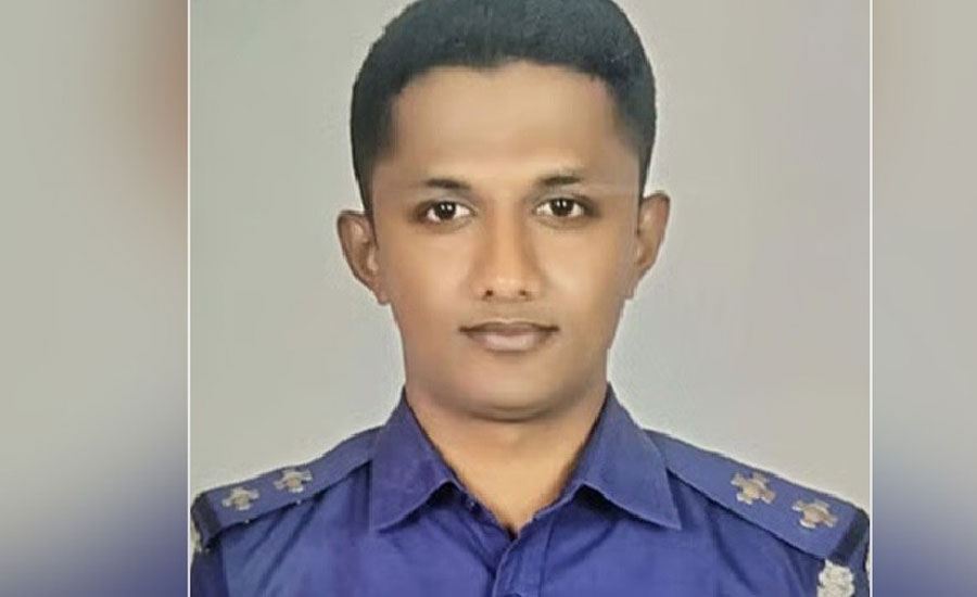 ৪ দিনেও সন্ধান মিলেনি সেই এসআই’র, তবে বুথ থেকে তুলেছেন টাকা 