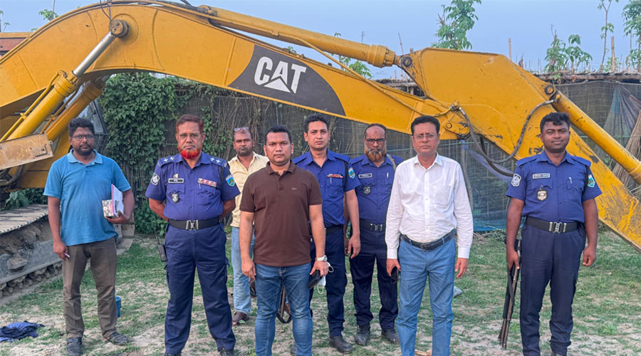 বাগমারায় অবৈধ পুকুর খননের বিরুদ্ধে অভিযান, ভেকু মেশিন অকেজো