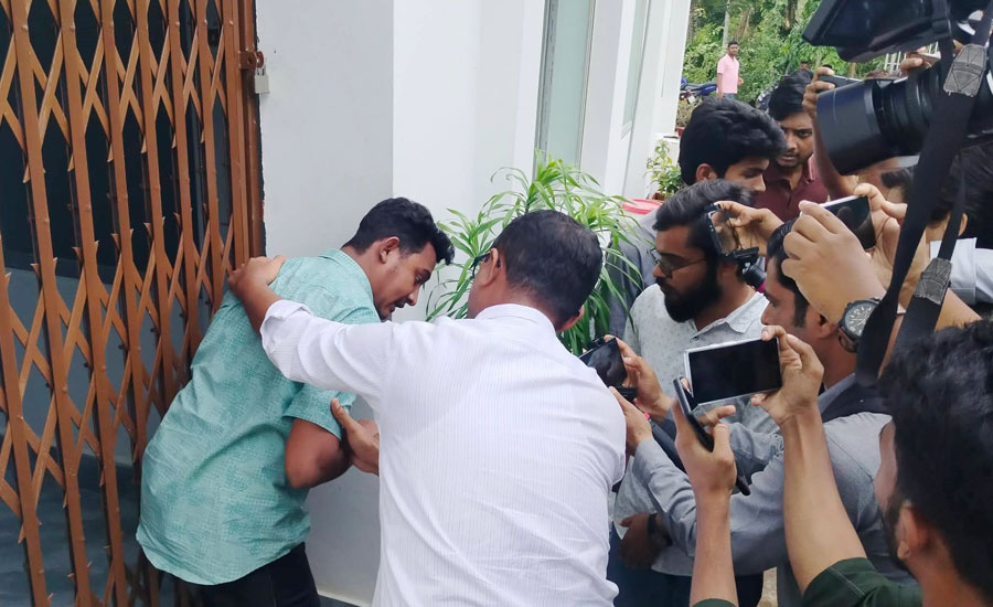 রাঙ্গামাটি  বিজ্ঞান ও প্রযুক্তি বিশ্ববিদ্যালয়ের ভিসির অপসারণের দাবি 