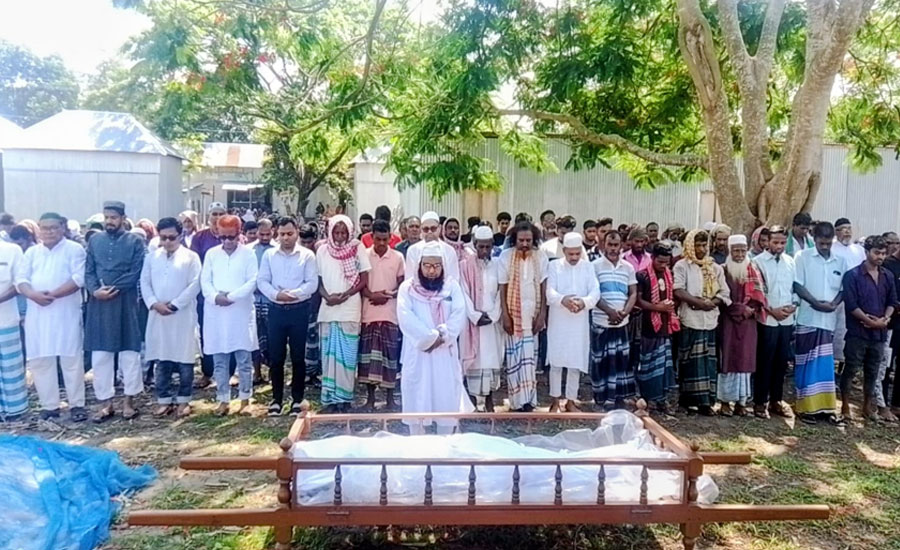 লেবাননে ইসরায়েলি হামলায় নিহত চরভদ্রাসনের প্রবাসী  দিপালী আক্তারের দাফন সম্পন্ন