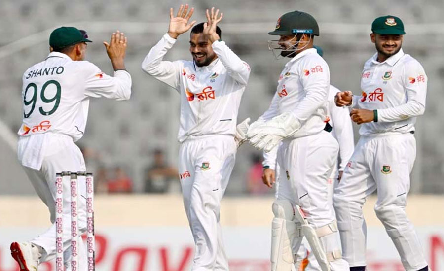 তাসকিন ও মিরাজের জোড়া আঘাত ম্যাচে ফিরল বাংলাদেশ