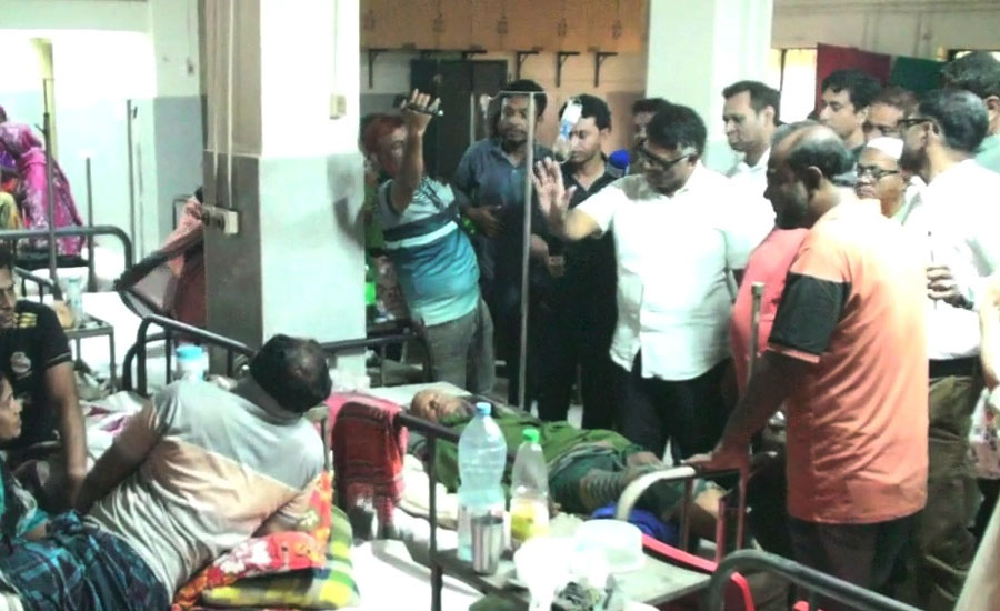 নাটোর সদর হাসপাতালে মাননীয় হুইপ রুহুল কুদ্দুস তালুকদার দুলুর আকস্মিক পরিদর্শন