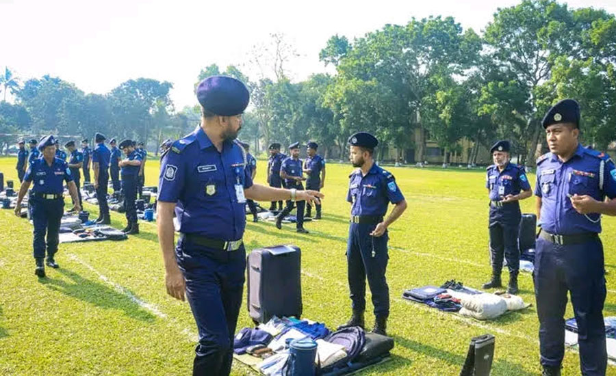 কুড়িগ্রাম জেলা পুলিশের কীট প্যারেড অনুষ্ঠিত