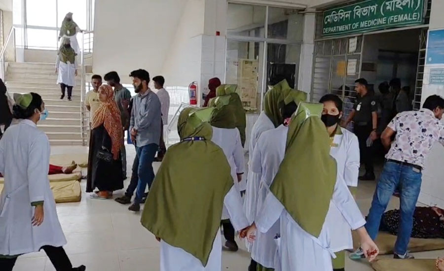 গাজীপুরে প্যানাসিয়া ক্লোদিংসে রহস্যজনক অসুস্থতা, হাসপাতালে ভর্তি ৩০ শ্রমিক