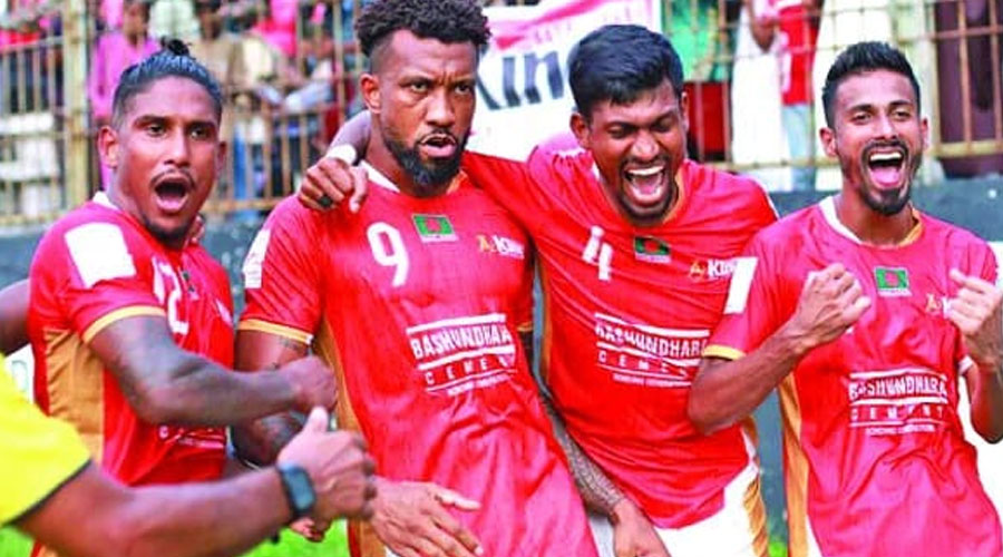 চ্যাম্পিয়ন বসুন্ধরা কিংস 