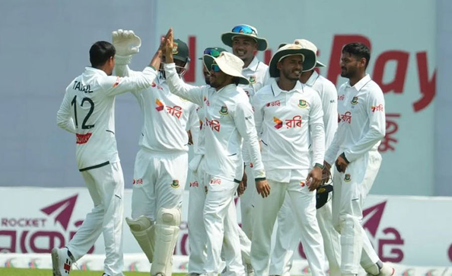 বাংলাদেশ ৩৯০ রানে অলআউট, বিশ্বরেকর্ড গড়ে জিততে হবে পাকিস্তানকে