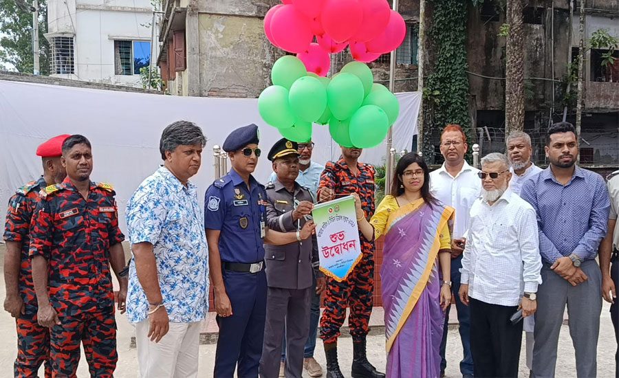 সাতক্ষীরায় ফায়ার সার্ভিস ও সিভিল ডিফেন্স সপ্তাহ উদ্বোধন