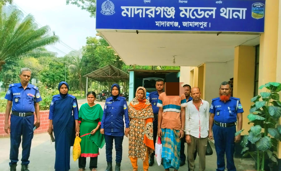 মাদারগঞ্জে ২০ গ্রাম হেরোইনসহ দুই নারী ও তাদের সহযোগী আটক