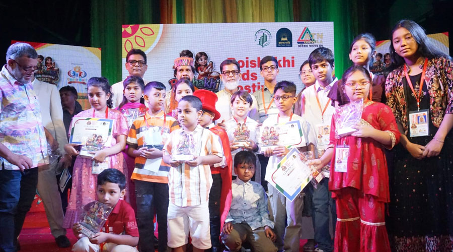 জাকজমক আয়োজনে অনুষ্ঠিত হলো ‘গুরুর বাড়ি কিডস কমিউনিটি’র বৈশাখী কিডস ফেস্টিভ্যাল