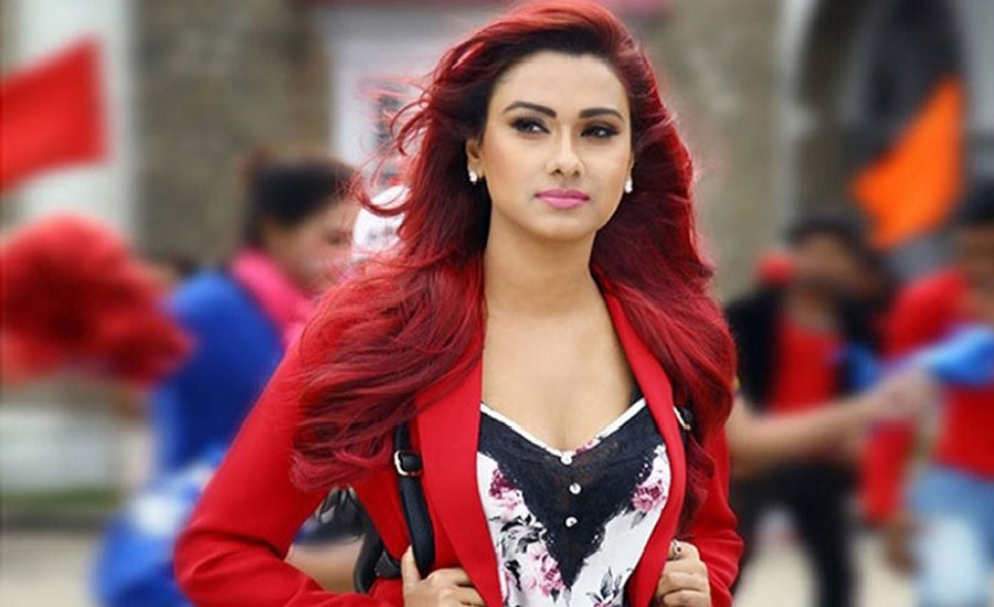 বাসায় ঢুকে নায়িকা ববির কোটি টাকার সোনা-দানা নিয়ে গেল চোর