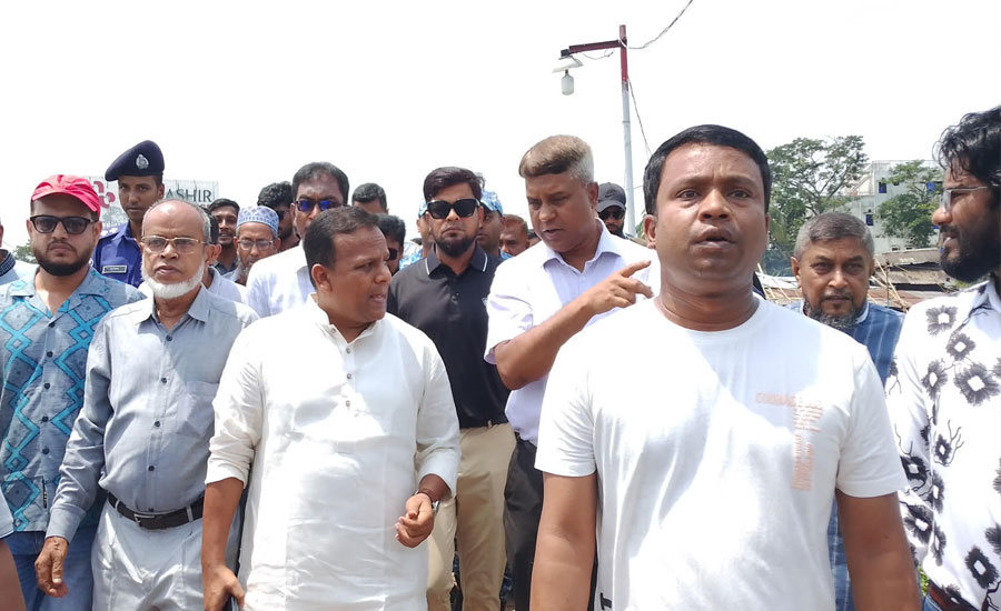 চাঁদপুর লঞ্চ টার্মিনালের অসমাপ্ত নির্মাণ কাজ পুনঃদরপত্রের মাধ্যমে দ্রুত শুরু করা হবে: নৌ প্রতিমন্ত্রী