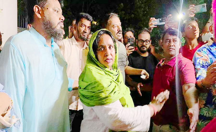 ৩৯১ দিন পর বাসায় ফিরলেন আইভী, ধন্যবাদ দিলেন সরকারকে