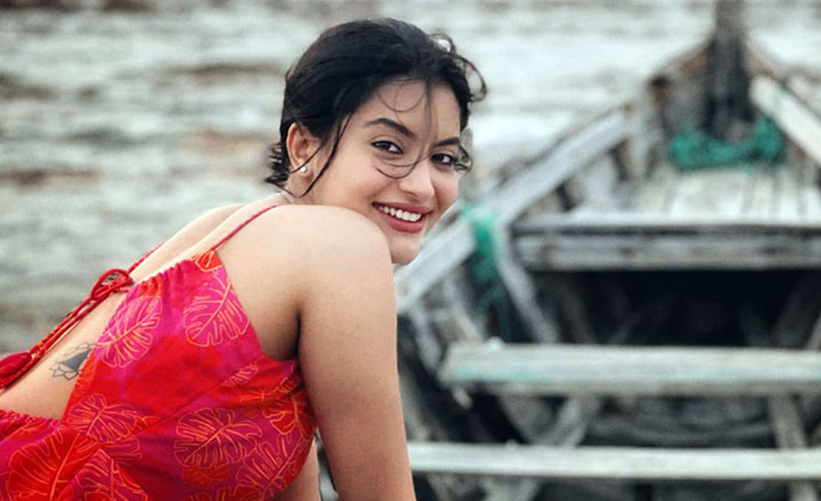 অভিনেত্রী নাজিফা তুষির জার্সি বদলে দিল কে?