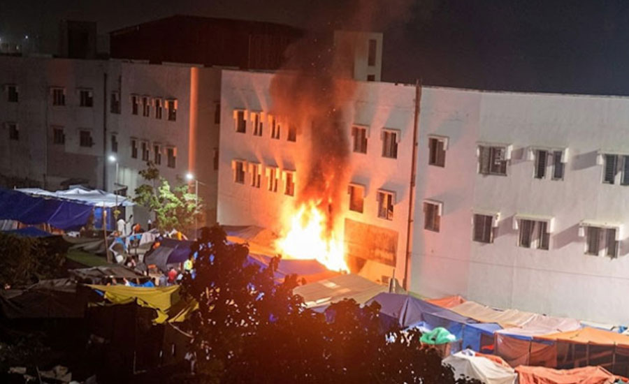 শেডে আগুন, ৪ ইউনিটের প্রচেষ্টায় নিয়ন্ত্রণে