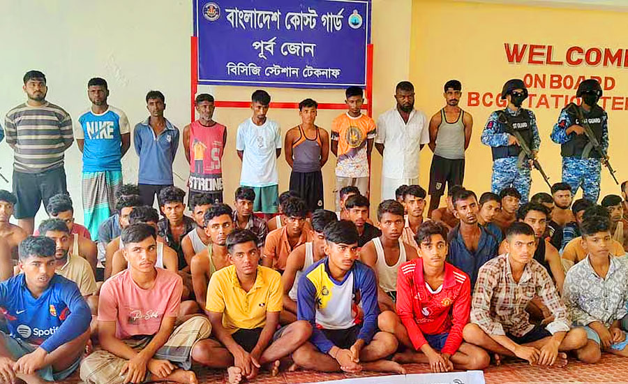সাগরপথে মালয়েশিয়া পাচারের সময় উদ্ধার ৫০, আটক ৯ পাচারকারী