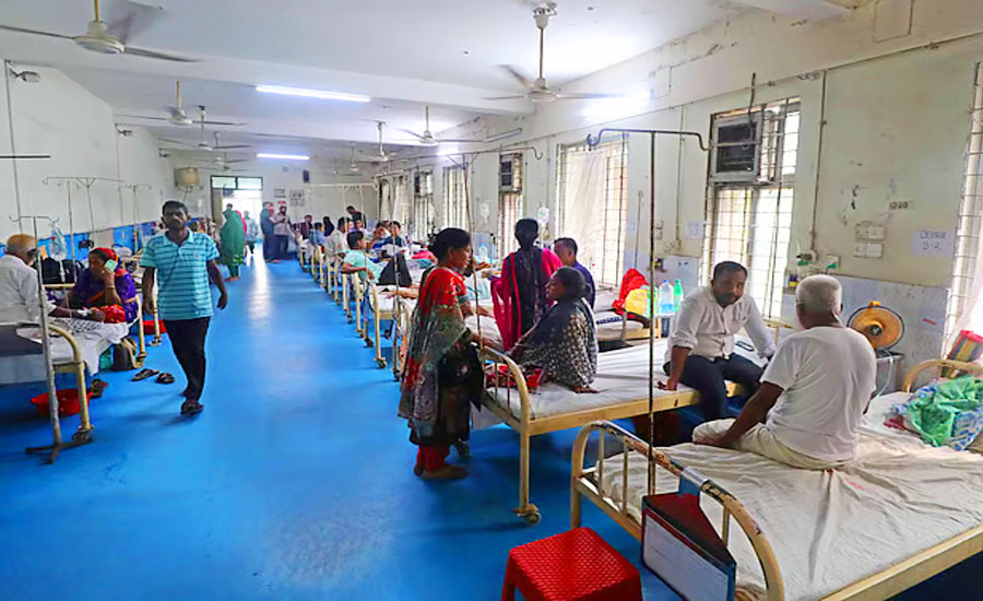 উদ্বেগ বাড়াচ্ছে ডেঙ্গু, জেলার হাসপাতালগুলো কতটুকু প্রস্তুত?