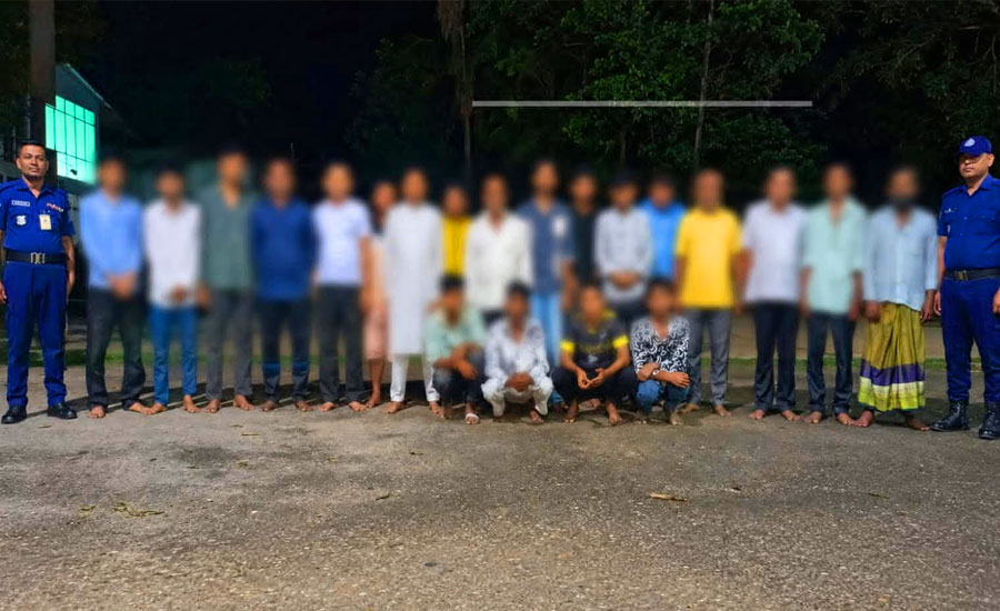 বিশেষ অভিযানে ডেভিল, জুয়াড়ি, কিশোর গ্যাং ও মাদকসেবীসহ মোট ২২ জন গ্রেফতার