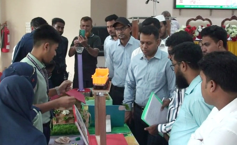 নাটোরে দিনব্যাপী এডুকেশনাল এক্সিলেন্স সাপোর্ট স্কিম এসইডিপি অনুষ্ঠিত 