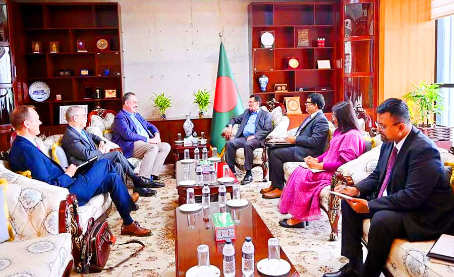 যুক্তরাষ্ট্রের ওপর বাজি ধরলে কখনো পস্তাতে হবে না: রাষ্ট্রদূত