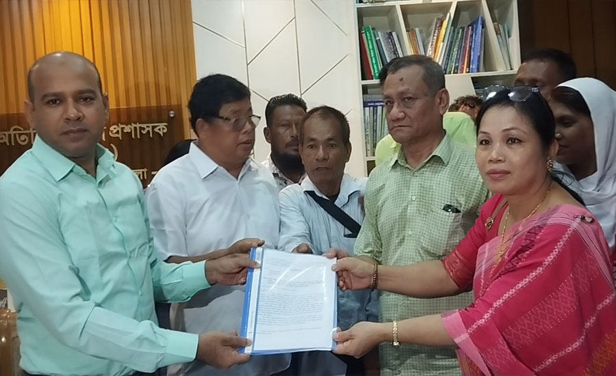 রাঙ্গামাটিতে পার্বত্য প্রতিমন্ত্রীকে অপসারণ ও দীপেন দেওয়ানকে পূর্ণমন্ত্রীতে পুনর্বহালের দাবি