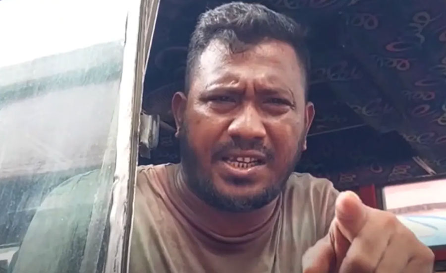 ২০ বছরের হাফ ভাড়ার প্রতিদানে শিক্ষার্থীরা কী দিল?
