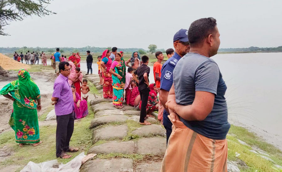 কপোতাক্ষ নদীতে পড়ে যাওয়া দীপঙ্করের লাশ উদ্ধার 