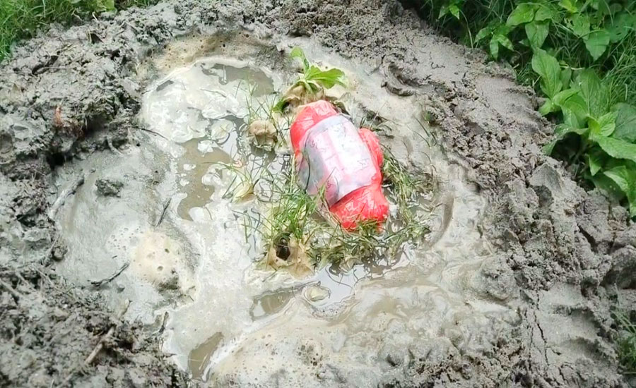 চুয়াডাঙ্গায় মিলল জয় বাংলা লেখা বোমা