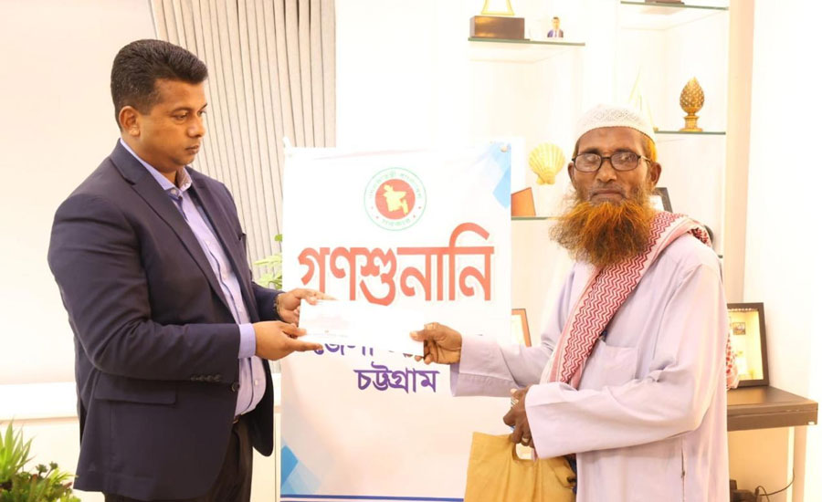 চা বিক্রেতার মেয়ের উচ্চশিক্ষার দায়িত্ব নিলেন  ডিসি জাহিদ