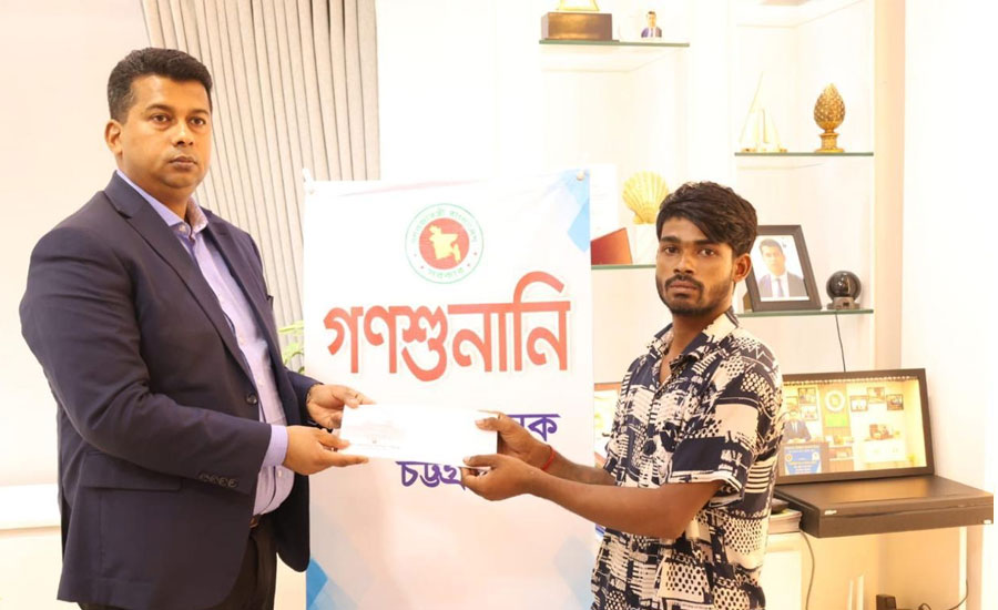 চা বিক্রেতার মেয়ের উচ্চশিক্ষার দায়িত্ব নিলেন  ডিসি জাহিদ