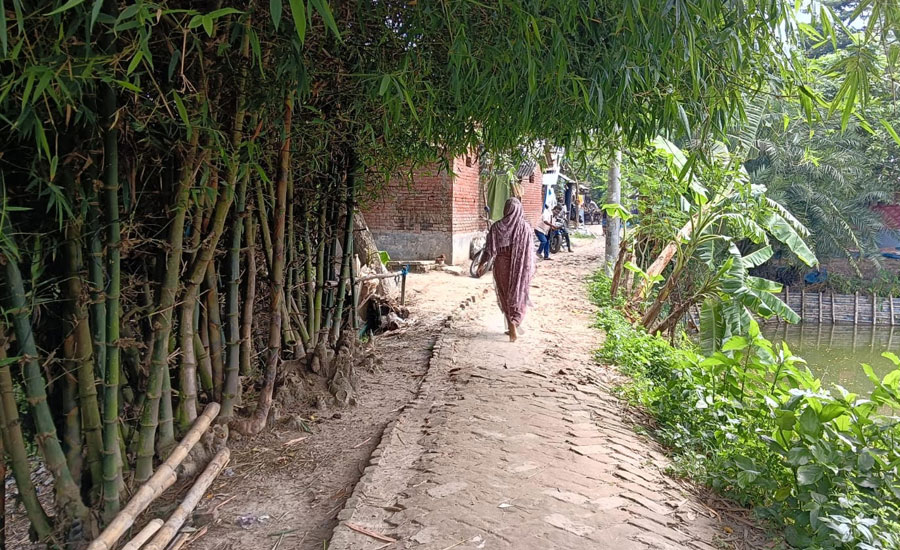 ‎তালায় কাজ না করেই বিল তুলে নিলেন ইউপি সদস্য মশিয়ার!