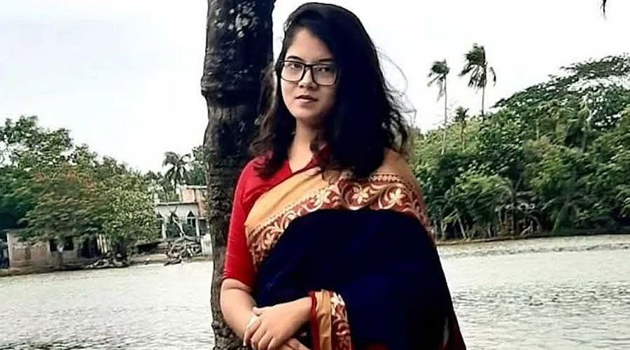 তিন দিন ধরে যোগাযোগ নেই, বাসায় মিলল নারী চিকিৎসকের লাশ