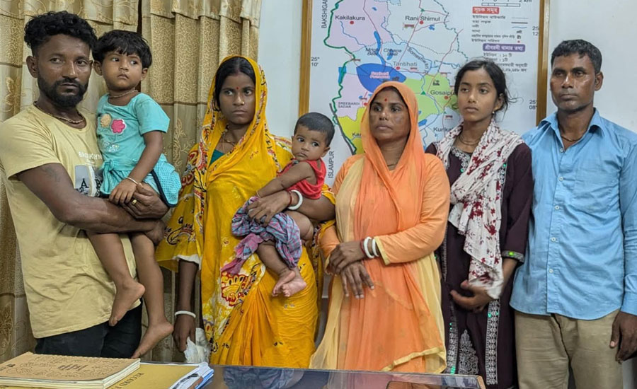 শ্রীবরদী সীমান্ত দিয়ে অবৈধভাবে ভারতে  প্রবেশের চেষ্টা শিশুসহ ৯ বাংলাদেশি আটক