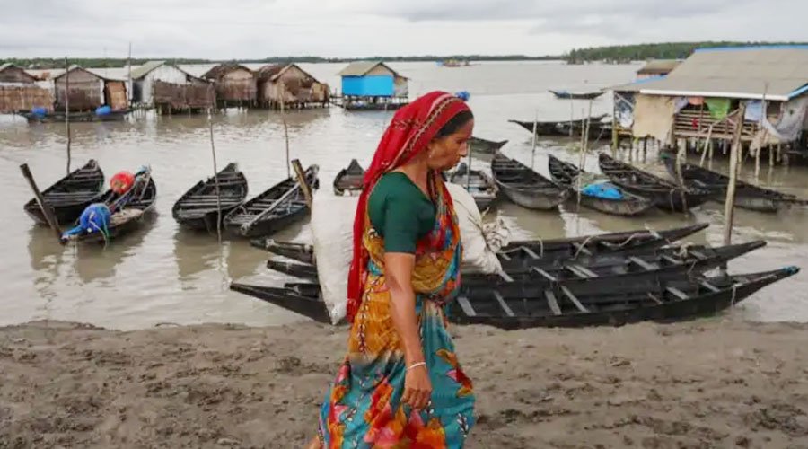 জলবায়ু ঝুঁকি মোকাবিলায় অর্থ সংকট, তহবিলেও দুর্নীতির ছায়া