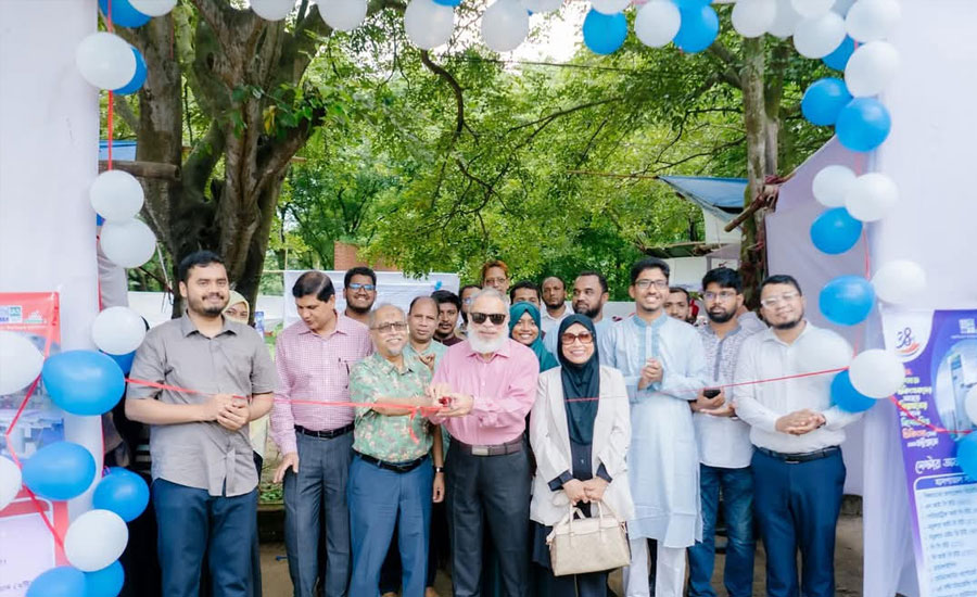 চাকসুর উদ্যোগে প্রায় ১৫০০ ছাত্রী পেলেন ফ্রি মেডিকেল সেবা