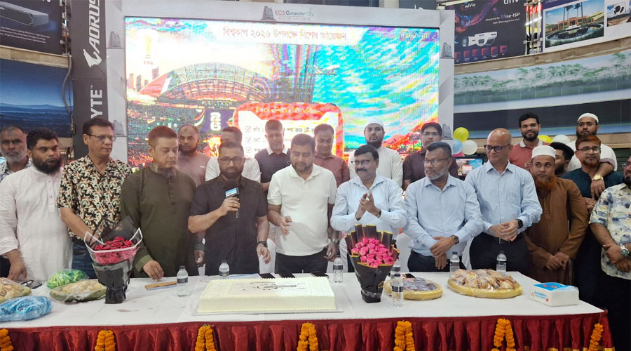 প্রযুক্তি পণ্য কিনে কক্সবাজার ভ্রমণের সুযোগ
