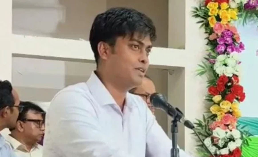 ৩ মিনিটের বক্তব্যে বাণিজ্যমন্ত্রীকে ৮৬ বার স্যার বললেন কৃষি কর্মকর্তা