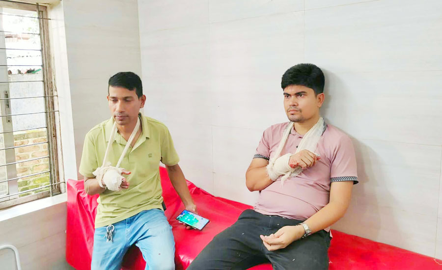 সোনারগাঁওয়ে আসামি ধরতে গিয়ে তিন পুলিশ সদস্যসহ চারজনকে কুপিয়ে জখম
