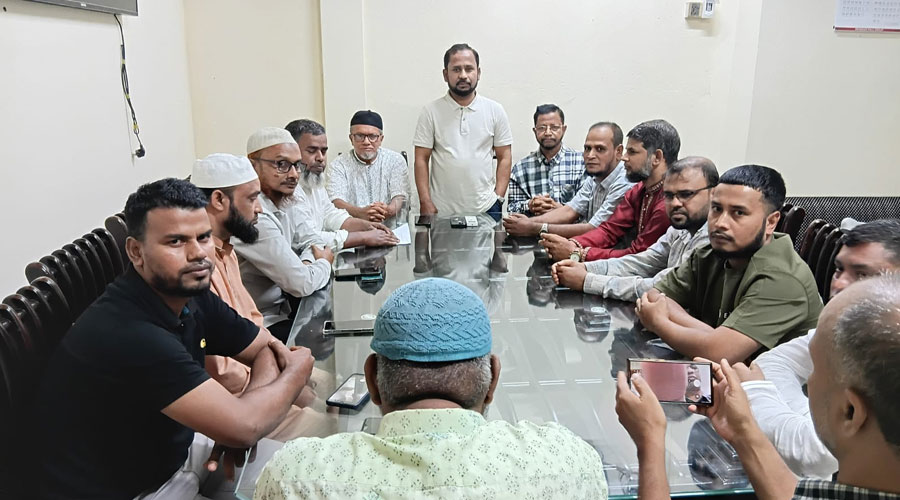 গনি-মনোয়ারা শিক্ষা ট্রাস্টের বিশেষ সভা অনুষ্ঠিত