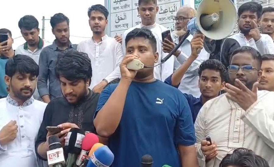 অতীত সরকার ভোট চুরি করতো, বর্তমান সরকার ফলাফল চুরি করেছে: হাসনাত আব্দুল্লাহ