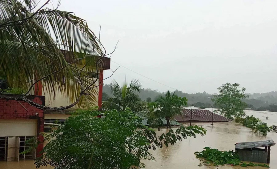 চার নদীর পানি বিপৎসীমার ওপরে, ১০ জেলায় বন্যা পরিস্থিতির অবনতি