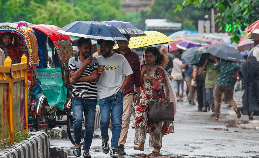 সকালে ৩ ঘণ্টায় ঢাকায় ২৮ মিলিমিটার বৃষ্টি, থামবে কখন? 