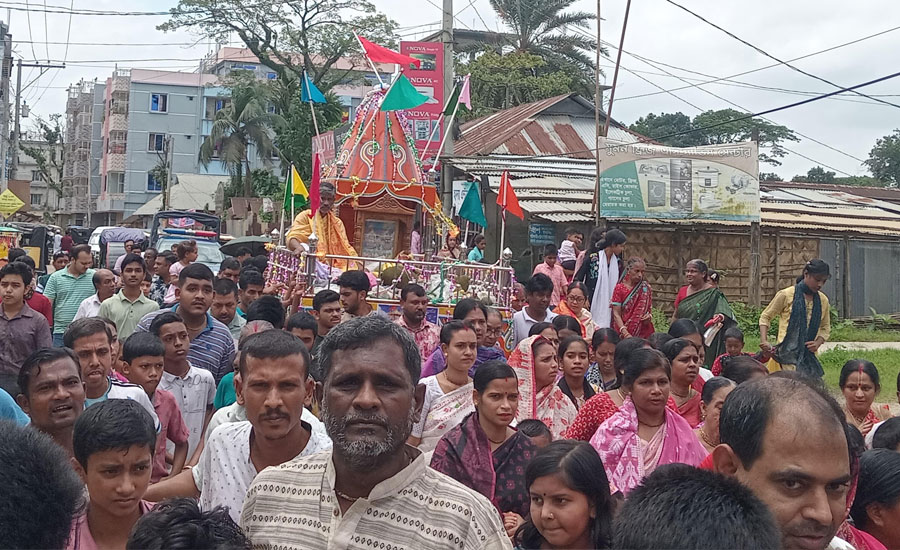 দুর্গাপুরে নানা আয়োজনে জগন্নাথ দেবের রথযাত্রা পালিত