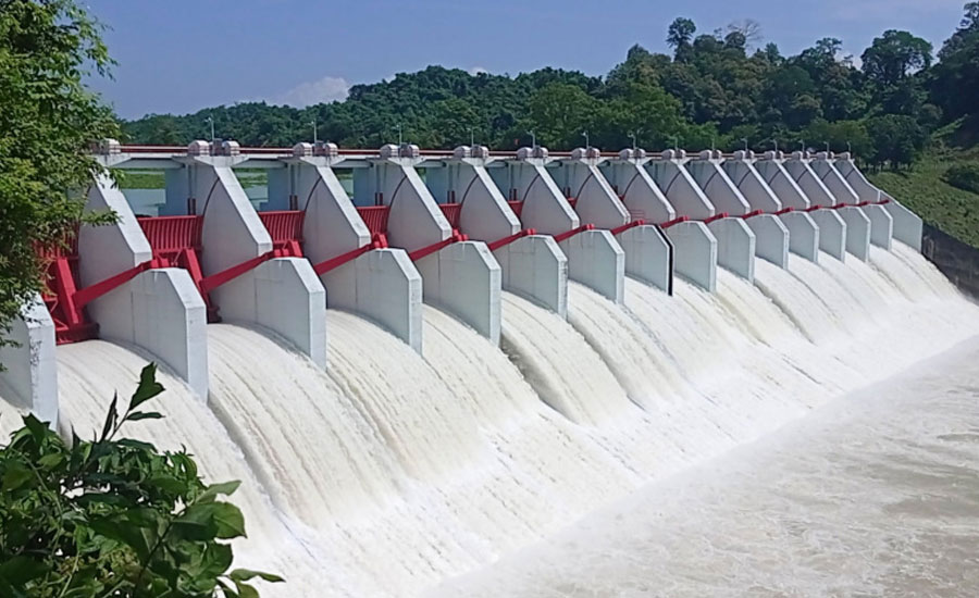 পানি বাড়ছে কাপ্তাই হ্রদে, খুলে দেওয়া হলো বাঁধের ১৬ গেট