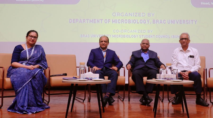 হাম মোকাবিলায় নিয়মিত টিকাদান ও গবেষণার ওপর জোর ব্র্যাক ইউনিভার্সিটির সেমিনারে